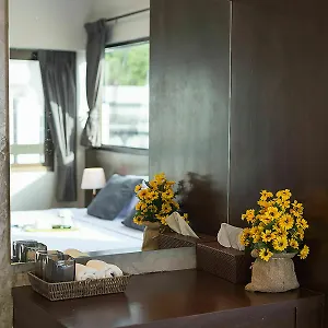2* Casa de hóspedes Leaf