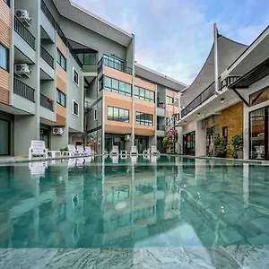 Hotel Phuket Airport Place - Sha